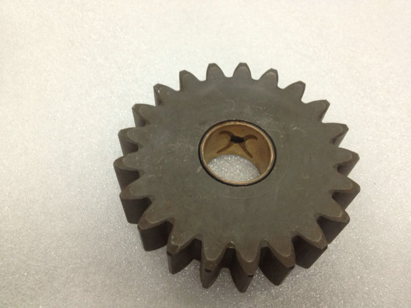 Oil Pump Intermediry Gear for Mf