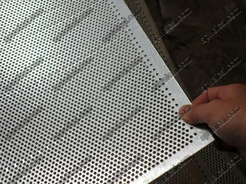 Round Hole 60 Degree Staggered Punching Metal Sheet Mesh