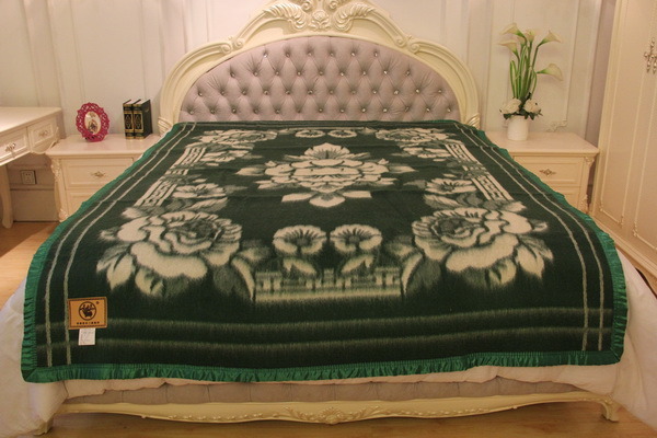 Tibet-Sheep Woo Jacquard Blanket/ Cashmere Fabric/ Yak Wool Textile/Bedding