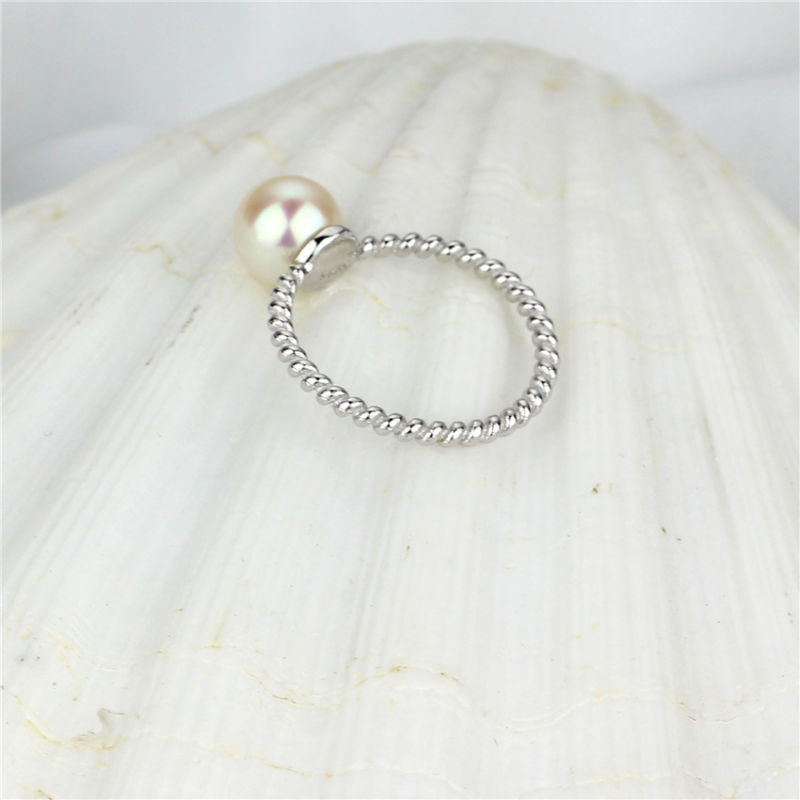 Simple Classical Freshwater Real Lady Pearl Ring