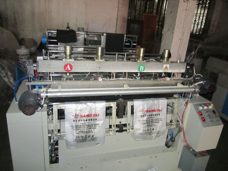 Automatic Sealing and Cutting T-Shirt Bag Making Machine