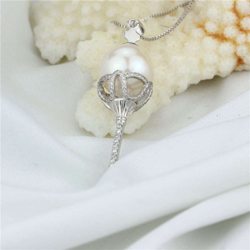 Snh Key Shape 12mm Round AA Grade Pearl Pendant Designs