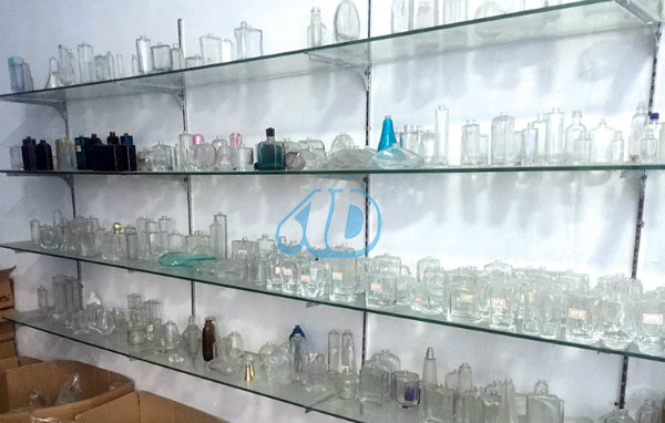 Ad-P187 Spray Transparent Perfume Glass Bottle 100ml 25ml