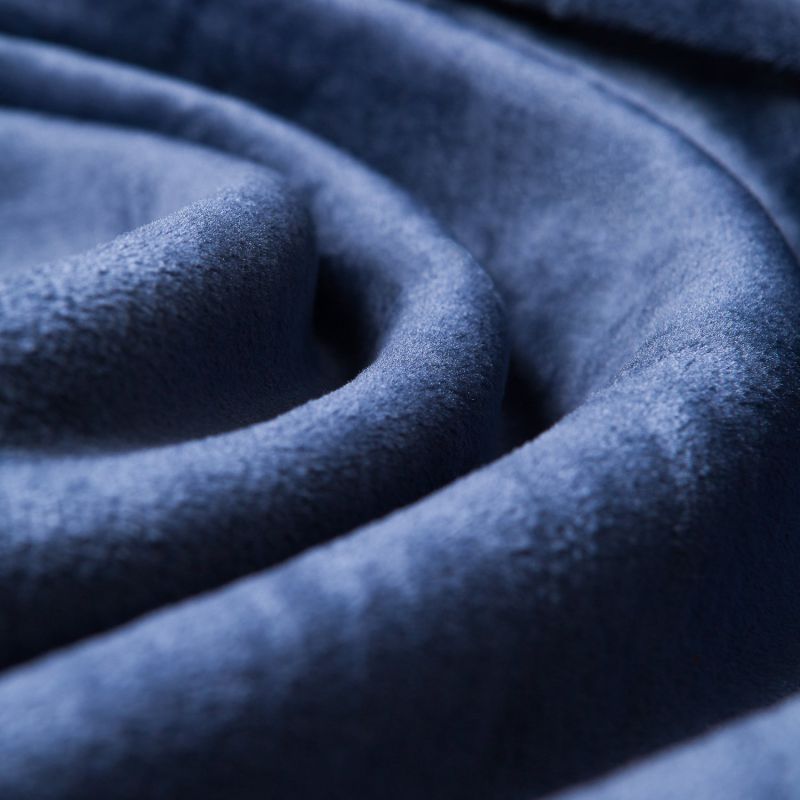 Super Soft Fleece Throw Blanket