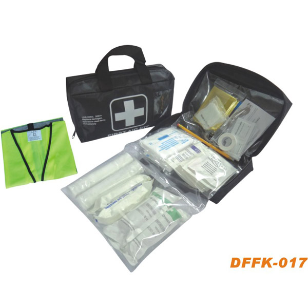 Home / Car / Outdoors First Aid Kit with Customized Logo (DFFK-017)