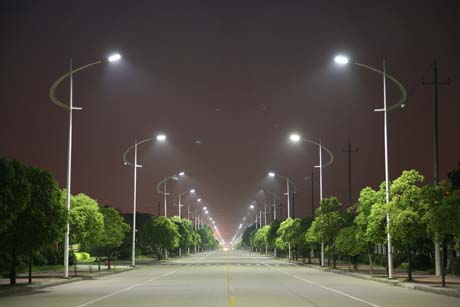 120W CE Approved Excellent and Eco-Friendly Energy Saving High Power LED Street Lamp That Can Replace a 400W Metal Halide Lamp