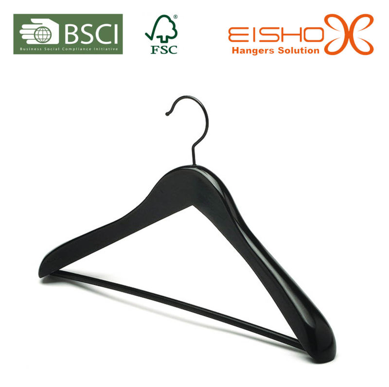 Luxury Wooden Suits Hanger With Nonslip Bar(MC077)