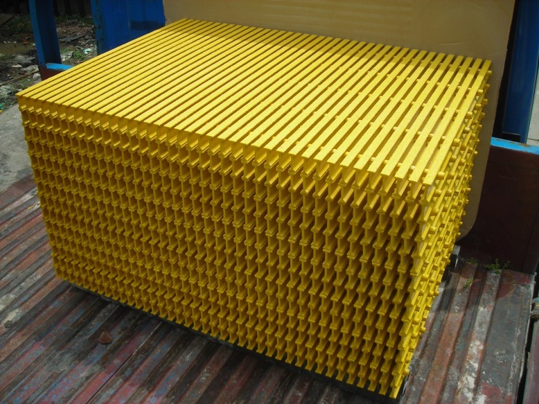 FRP/GRP Grating, Fiberglass Pultruded Grating, Pultruded Profiles, High Anti-Fire