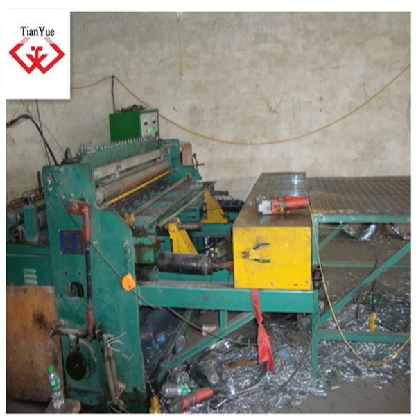 Full Automatic Welded Wire Mesh Machine (TYC-09)