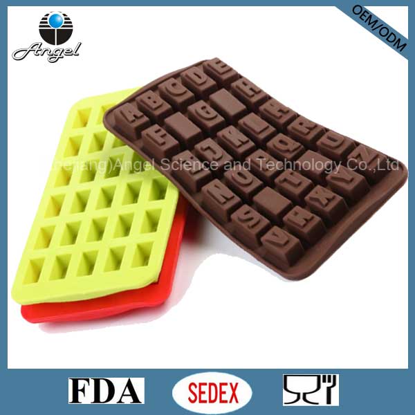 26 Alphabets Silicone Ice Cube Tray Food Grade Baking Tool Si04