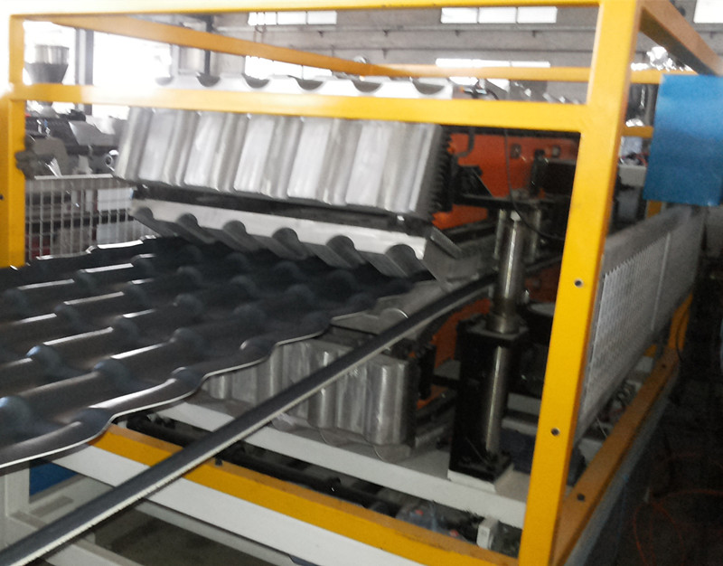 High Quality PVC Corrugated Roofing Sheet Making Machine