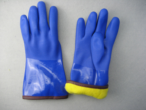 Fully Acrylic Lining Blue PVC Winter Work Glove