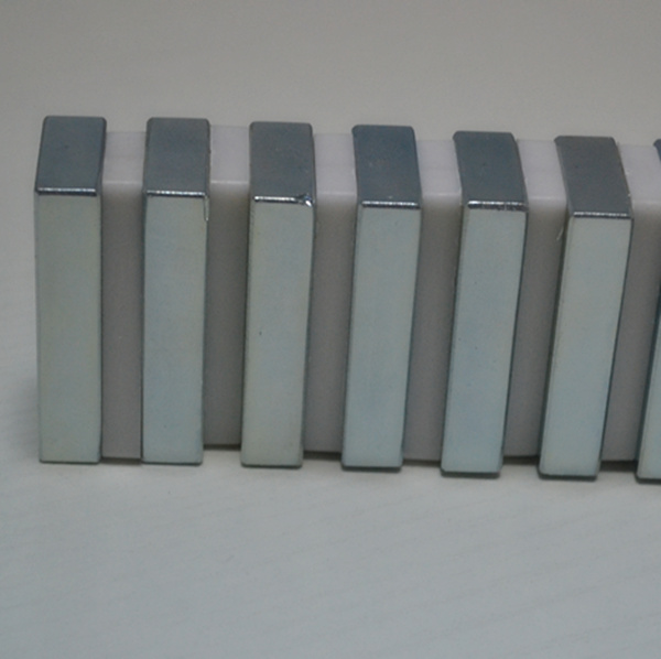 Custom Size Rare Earth NdFeB Block Magnet