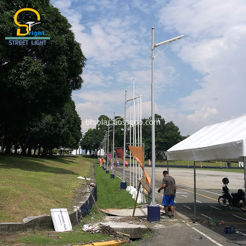 Solar street lights