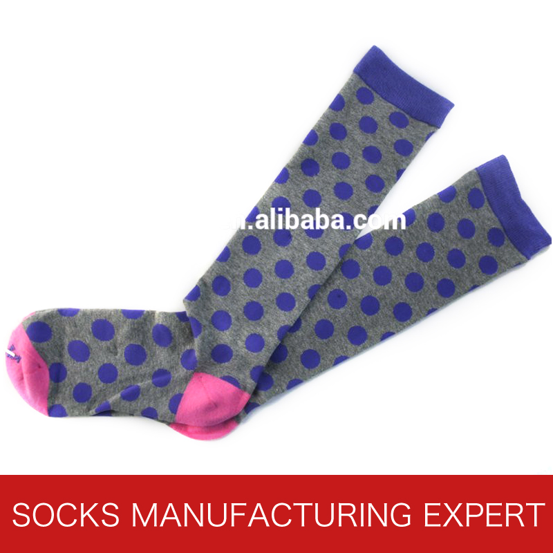 100% Cotton of Woman Coloful Tube Sock (UBM1038)