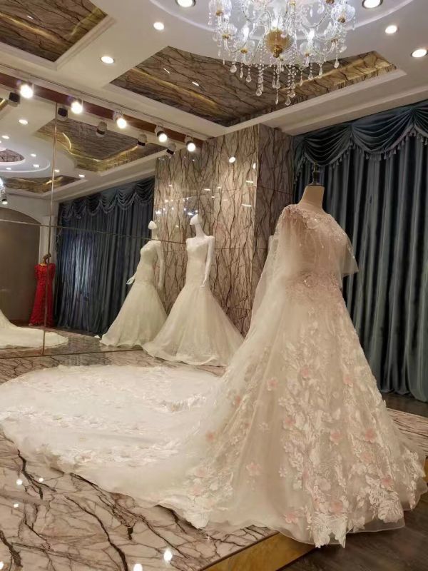 New Arrival 2017 Top Princess Marriage Wedding Dresses with Shawl