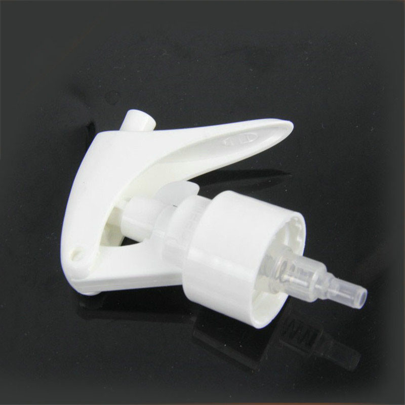 China Free Sample PP Plastic Trigger Sprayer Water Triger Sprayer (NTS17)