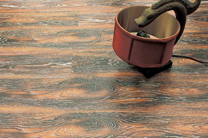 Commercial 8.3mm HDF AC4 Embossed Waxed Edge Laminate Flooring