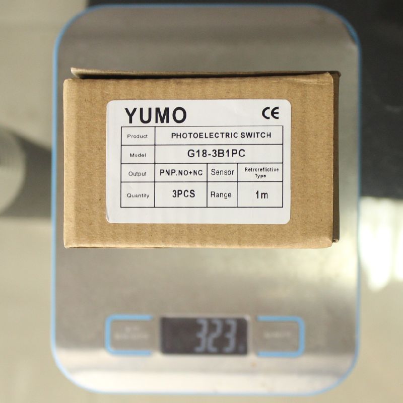 Yumo G18-3b1PC Series PNP. No+Nc Adjustbale Diffuse Photoelectric Switch