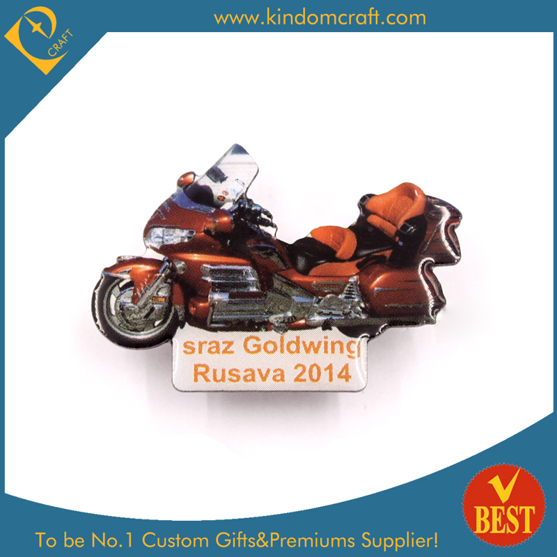 Goldwing Cool Motorcycle Pin Badge in Red for Present