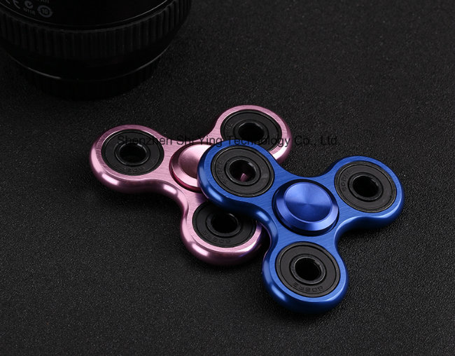 2017 Promotion Metal Finger Spinner Fidget Toy with LED Light