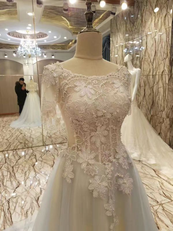 New Arrival 2017 Multi-Color Marriage Wedding Dresses with Shawl