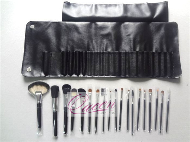 Christmas Hot Sale Makeup Primer Cosmetic Kit 20PCS Makeup Brush Set