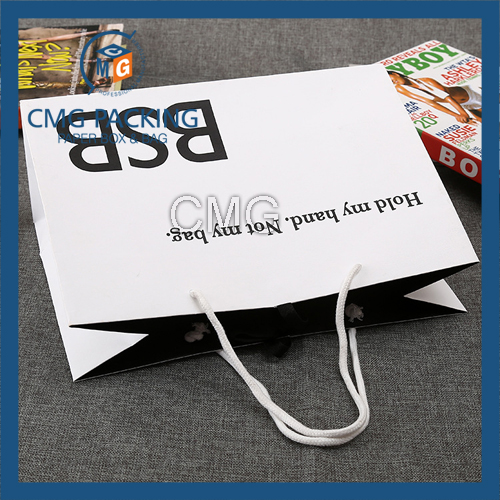 High Glossy Black Printing Handle Paper Bag (DM-GPBB-154)