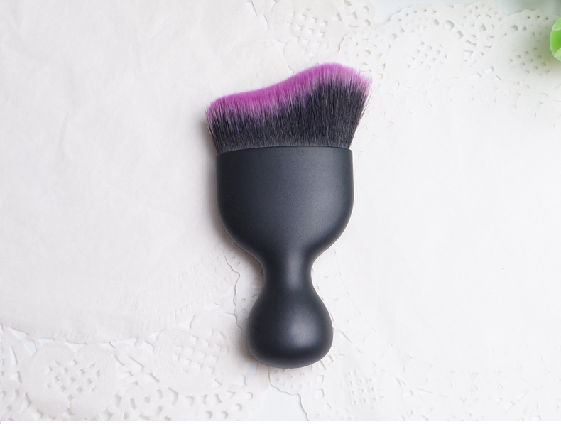 Single Wave Contouring Face Foundation Makeup Brush