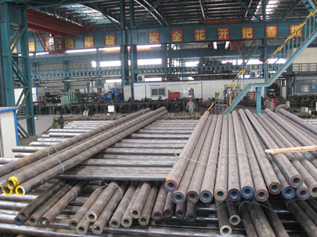 En Standard S235jr Carbon Seamless Steel Pipe