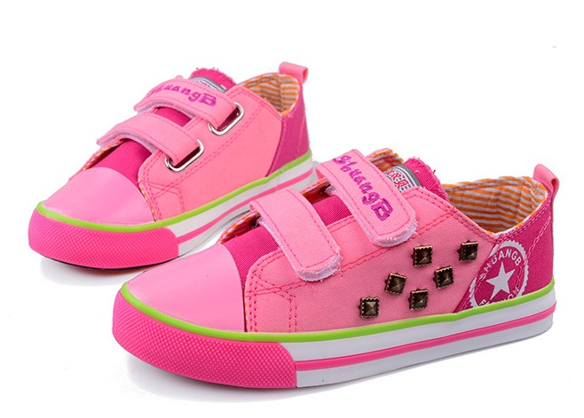 2014 Fashion Kid Canvas Shoes with Riveting (BF-BL06)