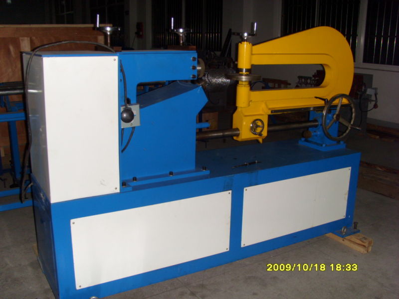 Round Slitting Machine (DCU-600)