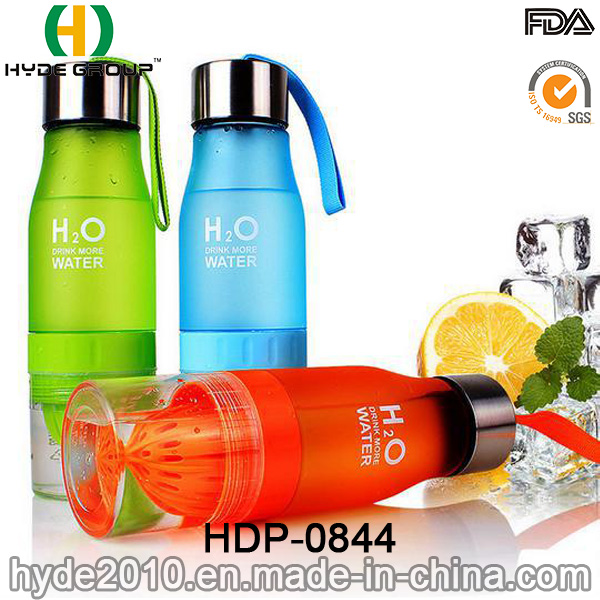 Plastic Water Bottle Infuser with Stainless Steel Cap, Plastic Fruit Infusion Bottle (HDP-0844)