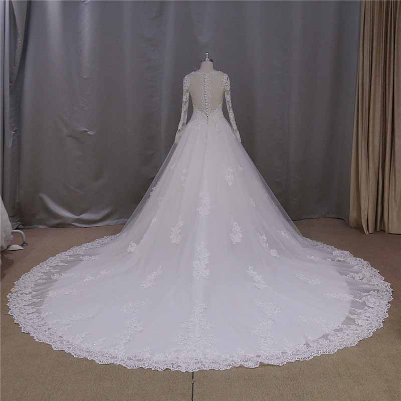 Long Sleeve Low-Cut Long Trail Wedding Dress