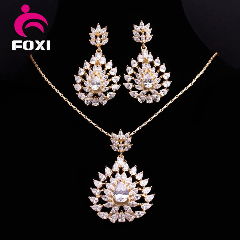 2016 Hot Sale Plated 18k Gold Fashion CZ Jewelry Set for Girls Party