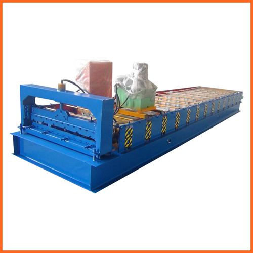 2014 New and Advanced Roll Forming Machine