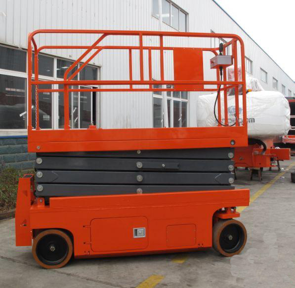 6m Self Propelled Type Scissor Lift for Low Price