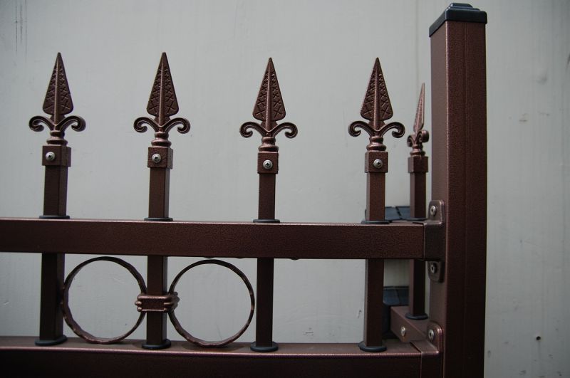 Factory Price Cheap Wrought Iron Garden Metal Fencing