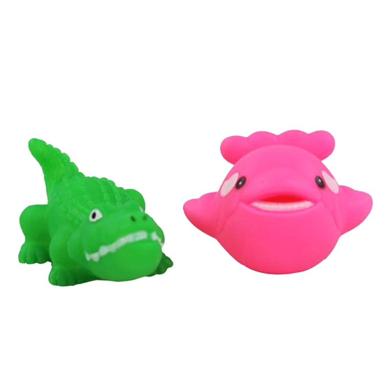 Wholesale Decoration Gift Artificial PVC Plastic Colorful Toy Fish for Kid