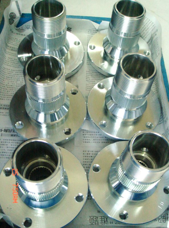 Zinc Plated Spline Hub with CNC Machining