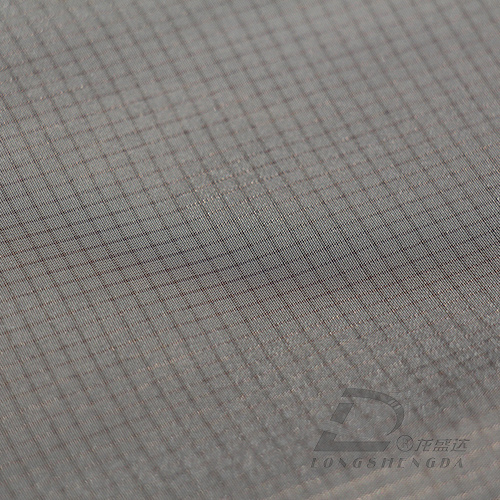 Water & Wind-Resistant Outdoor Sportswear Down Jacket Woven Plaid & DOT Jacquard 100% Nylon Fabric (N044)