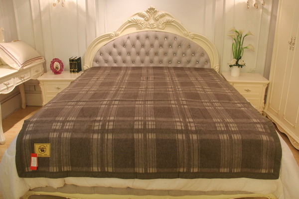 Yak Wool Lattice Blanket/Cashmere Fabric/Camel Wool Textile/Bed Sheet/Bedding