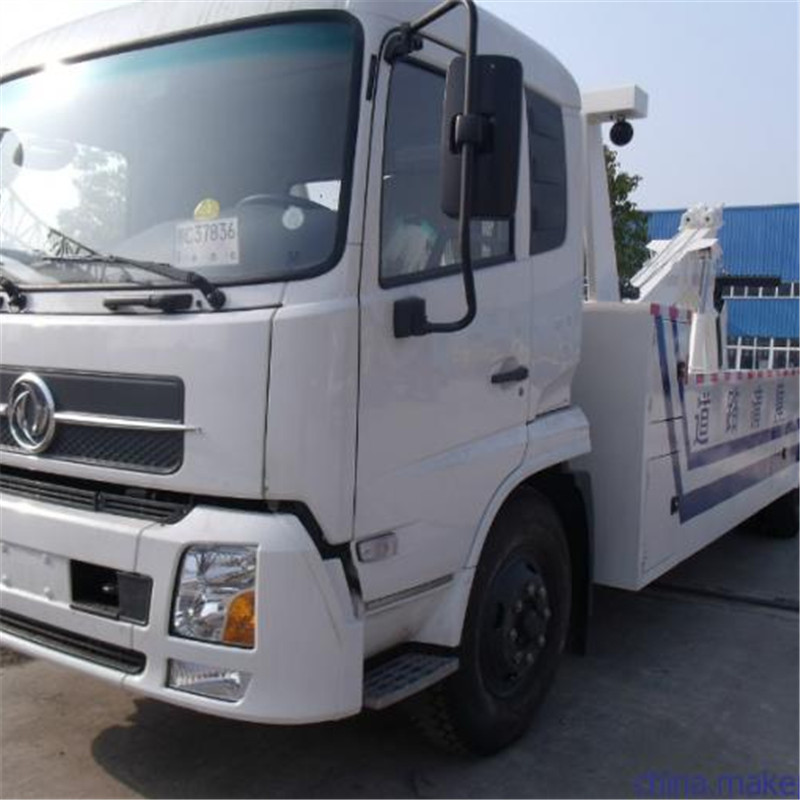 Donfeng 4X2 Road Wrecker Truck