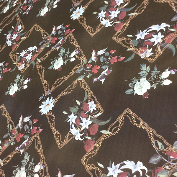 Soft and Flowing Polyester Corn Printed for Dress and Scarf Fabric