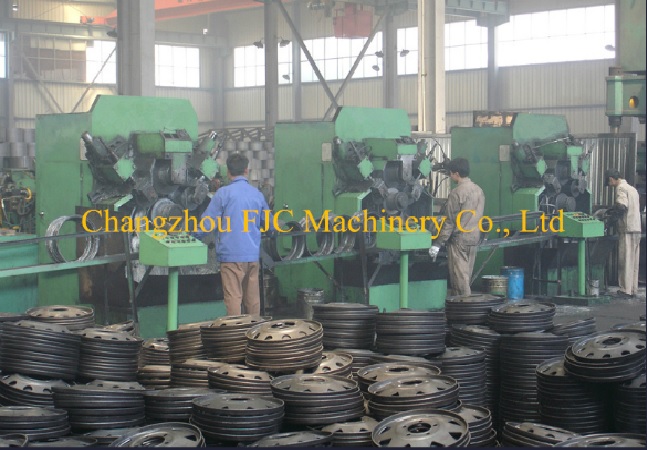 Hydraulic Semi-Automatic Tractor Trolley Rim Roll Forming Small Machine Line by Rolling Type