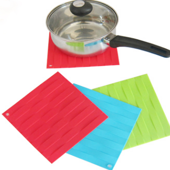 Multi-Function Non-Slip Square Shape Waterproof Durable Silicone Bowl Mat