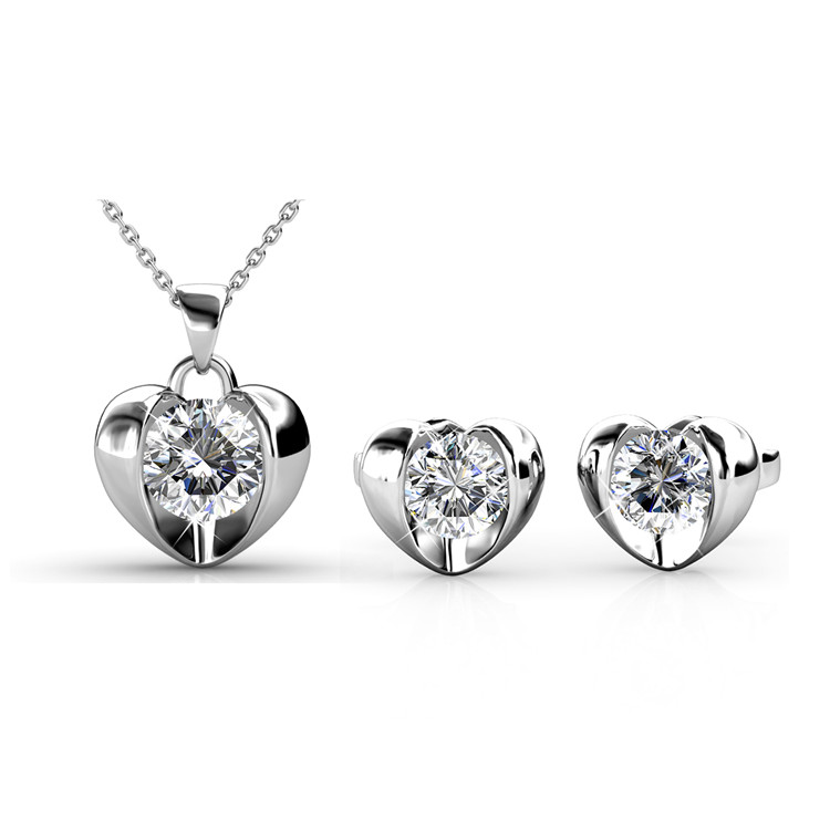 Destiny Jewellery Crystal From Swarovski Sweetheart Set Pendant and Earrings