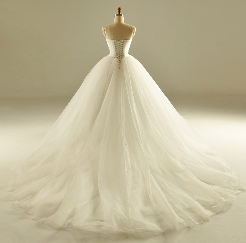 Classic Pleat Design Feather Bodice Wedding Gown