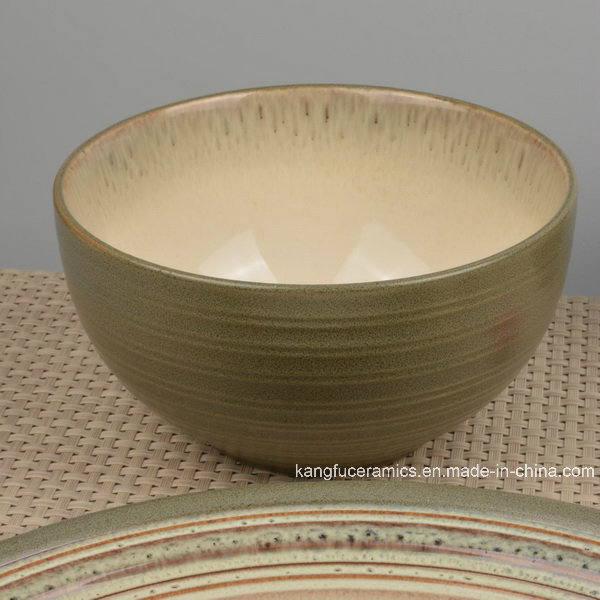 Customized Design Ceramic Dinnerware Set