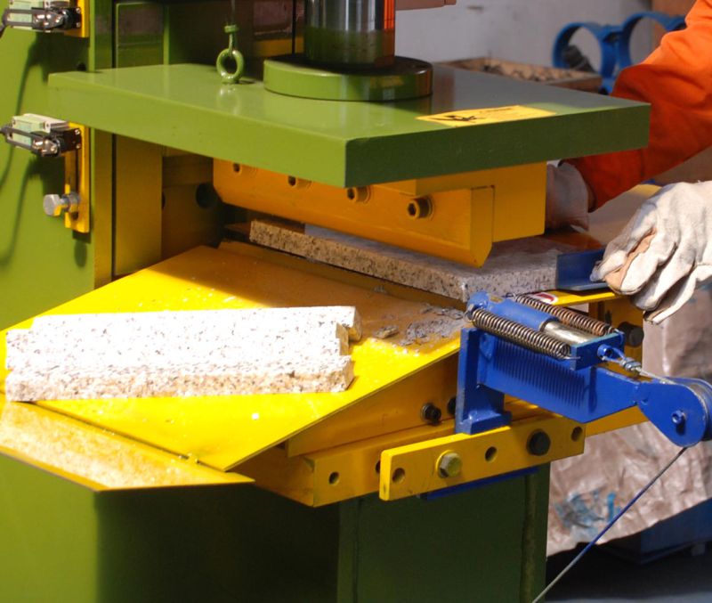 Hydraulic Natural Paving Stone Stamping & Pressing Machine